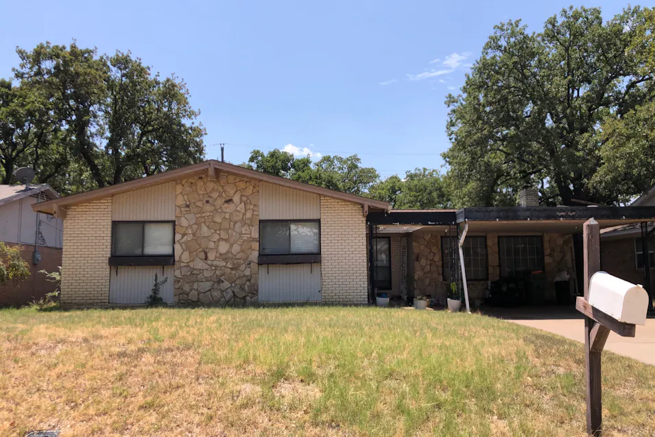 88 Stonegate Drive Bedford, TX 76022, Tarrant County