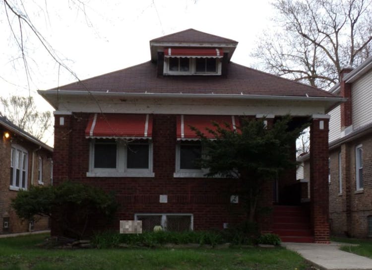 7749 South Crandon Avenue Chicago, IL 60649, Cook County