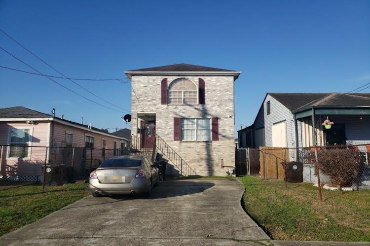 5718 Eads Street New Orleans, LA 70122, Orleans County