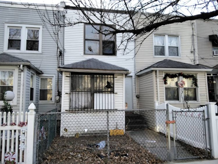 15326fochblvd Jamaica, NY 11434, Queens County