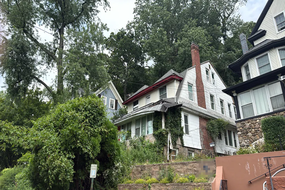 16 Phillipse Place Yonkers, NY 10701, Westchester County