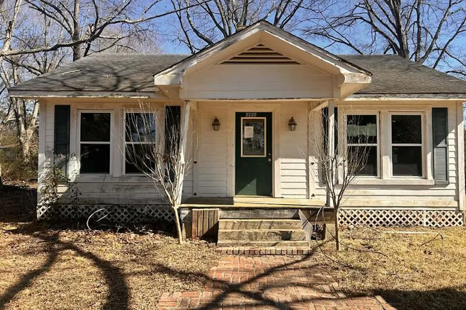 6098 Highway 2 Sarepta, LA 71071, Webster County