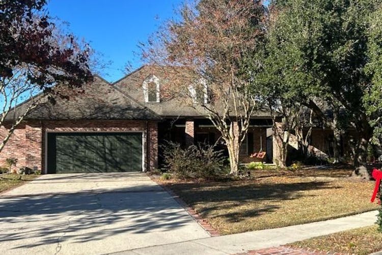 609 Grand Lakes Dr Baton Rouge, LA 70810, East Baton Rouge County