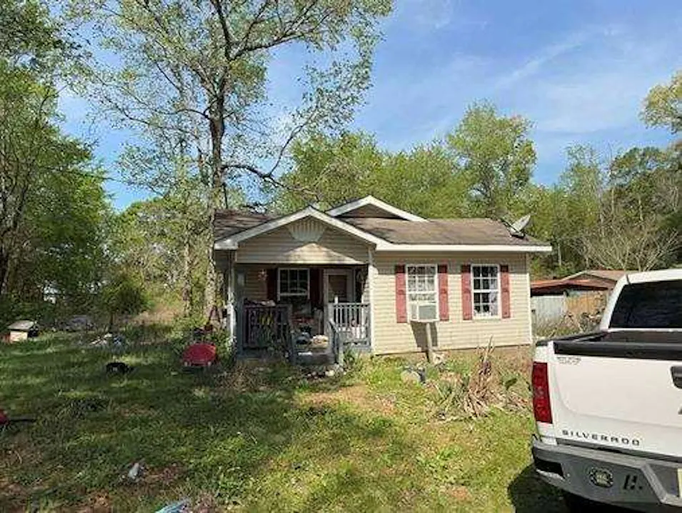 525 Strawbridge Ln Odenville, AL 35120, St. Clair County