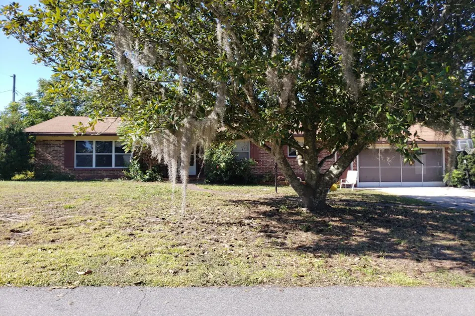 2601 Woodside Dr Leesburg, FL 34748, Lake County