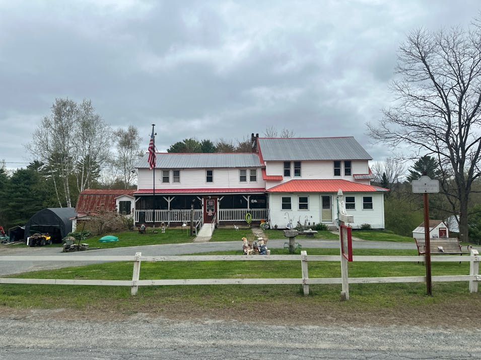 1407 North Littleton Road Littleton, NH 03561, Grafton County