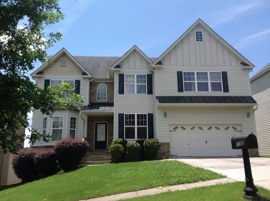 Ashton Park Dr, Lawrenceville, GA 30045
