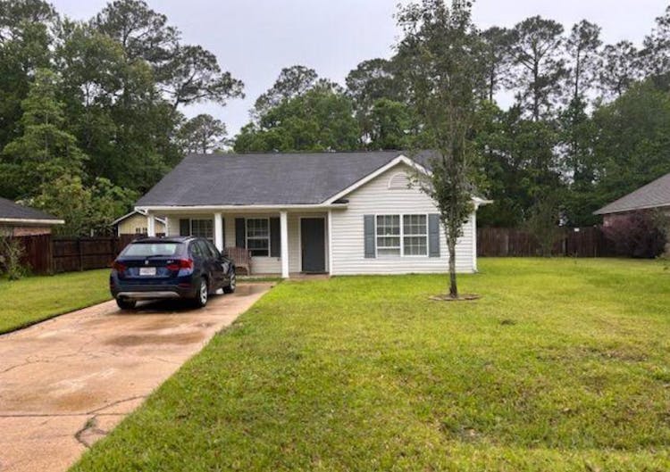 8721 Martin Bluff Rd Gautier, MS 39553, Jackson County