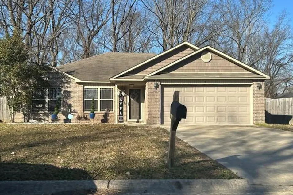 4 Appleberry Cove Little Rock, AR 72206, Pulaski County