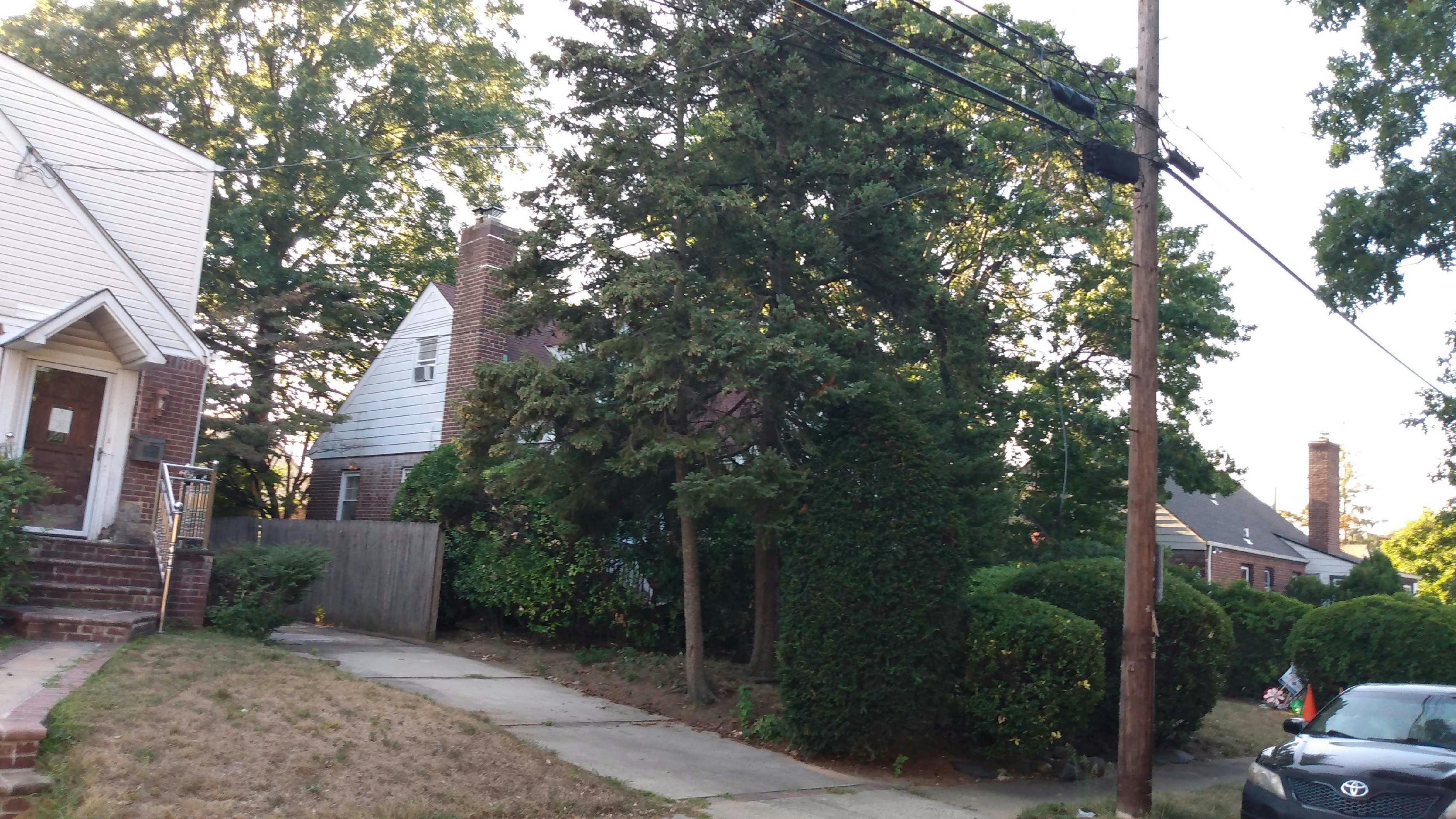 Juliette Rd, West Hempstead, NY 11552