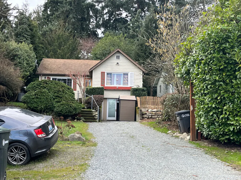 13017 3rd Ave S Burien, WA 98168, King County