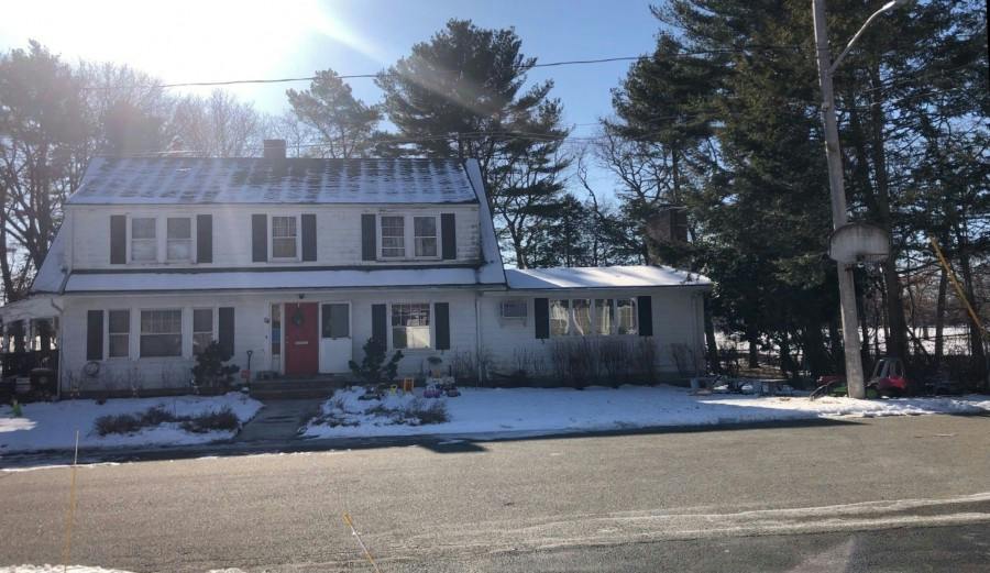Woodside Ave, Brockton, MA 02301
