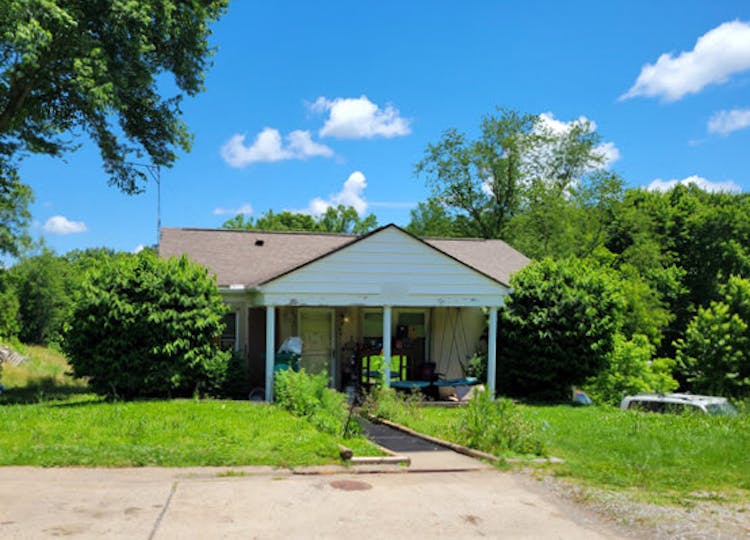 1402 Core Rd Parkersburg, WV 26104, Wood County