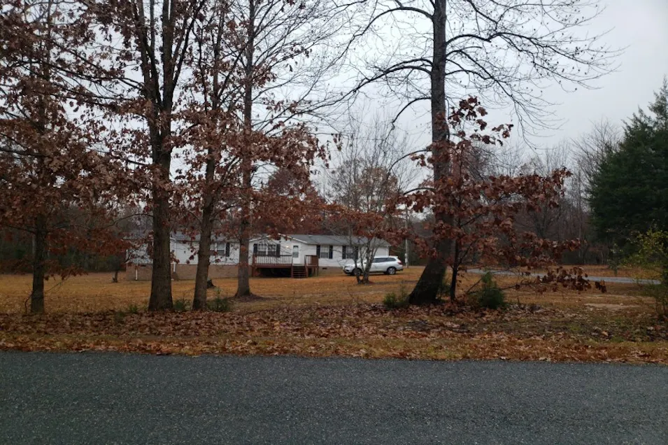 1058 Alex Lane Nathalie, VA 24577, Halifax County