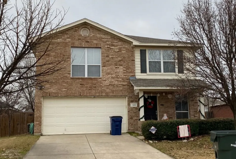 129 Maned Dr Sanger, TX 76266, Denton County