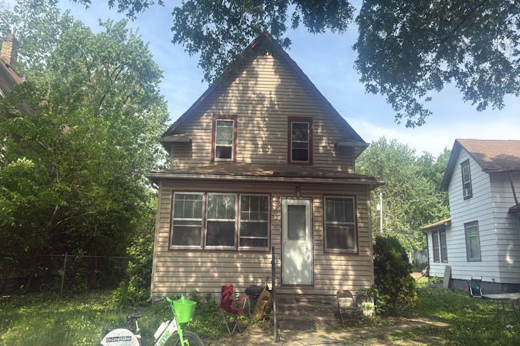 2205 Ilion Avenue N Minneapolis, MN 55411, Hennepin County