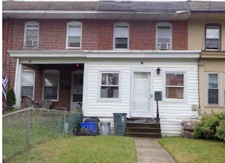 1016 Andrews Avenue Collingdale, PA 19023, Delaware County