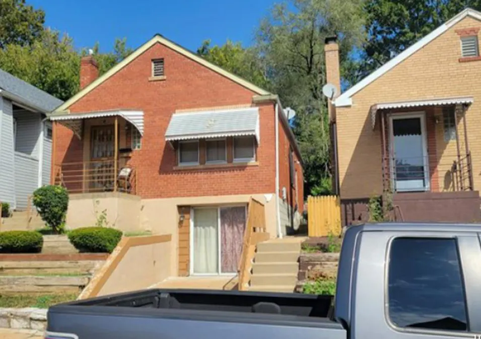6145 East Sherry Ave Saint Louis, MO 63136, St. Louis County