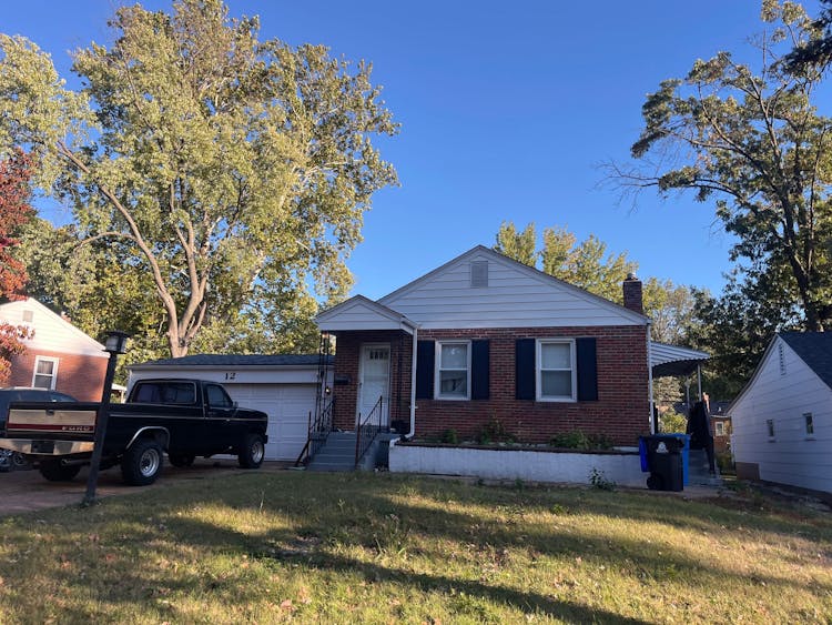 12 Saint Martha Court Florissant, MO 63031, St. Louis County