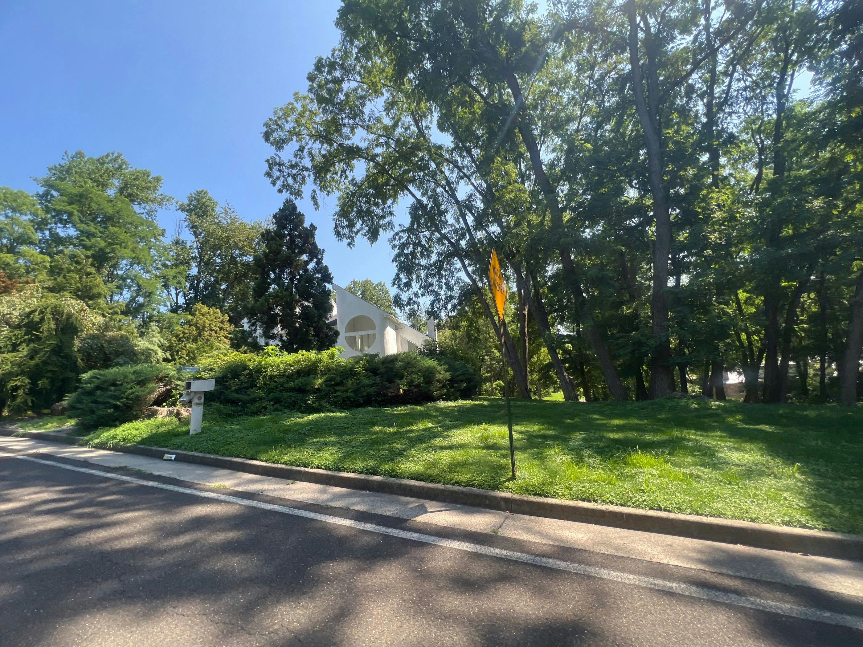 Heritage Rd, Huntingdon Valley, PA 19006 #1