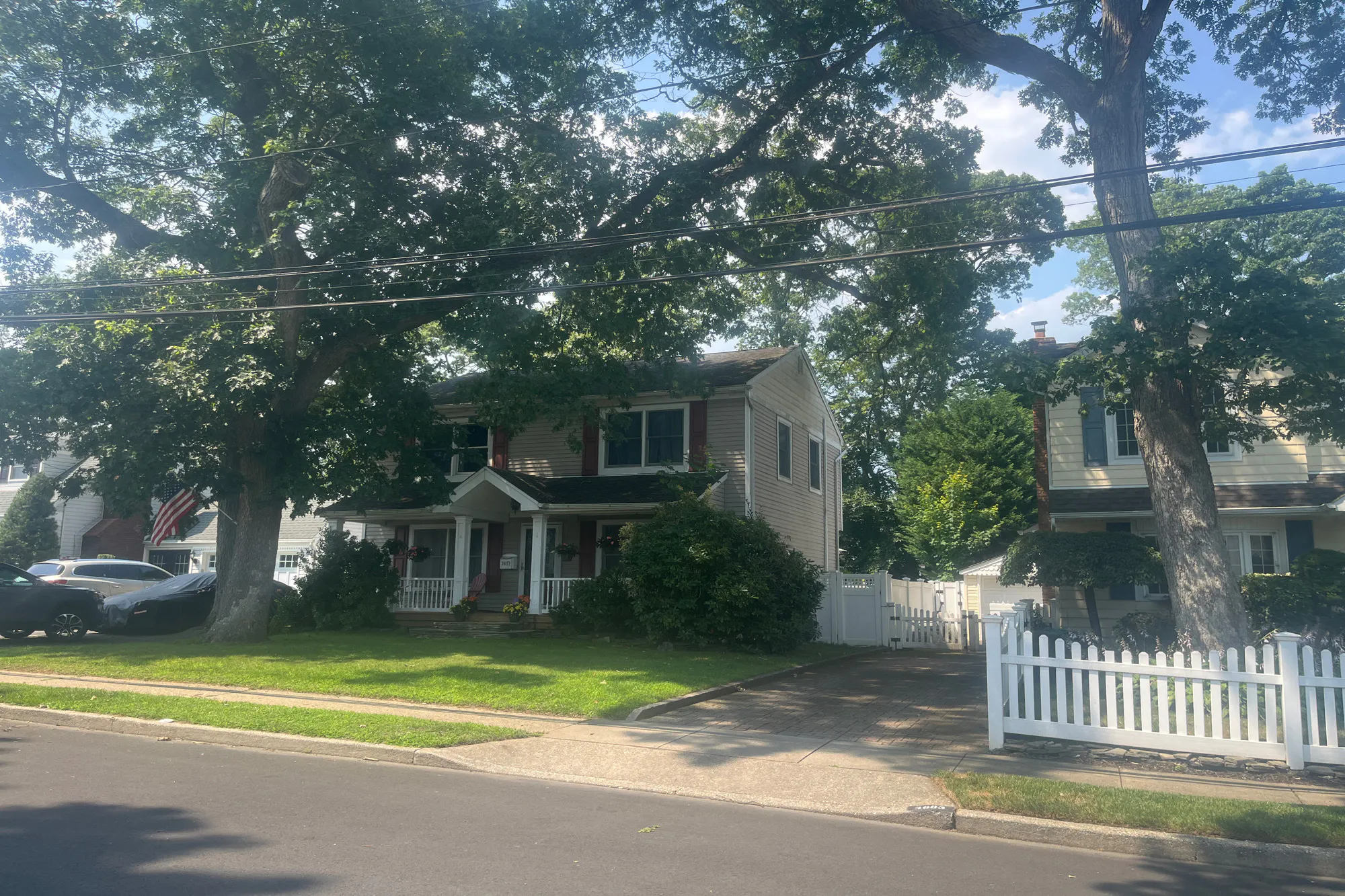 Smith St, Wantagh, NY 11793 #1