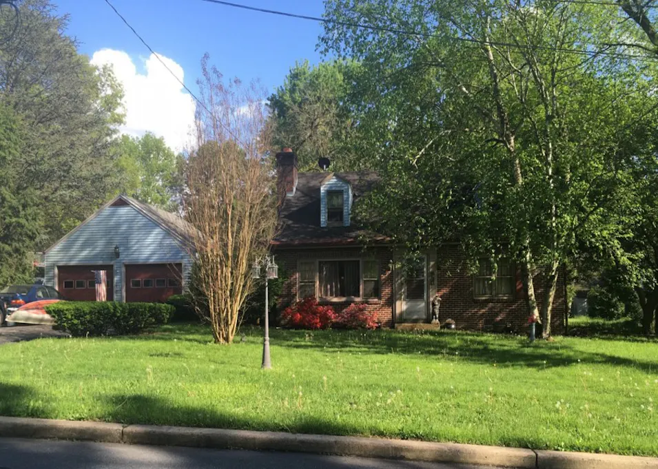 870 Beach St Reading, PA 19605, Berks County