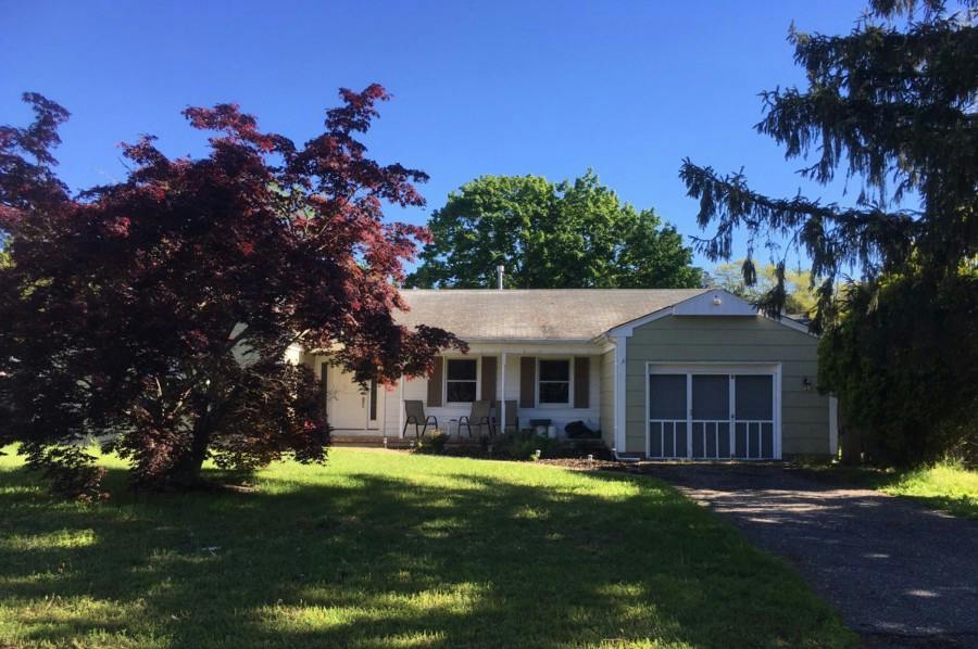 Haines St, Lanoka Harbor, NJ 08734