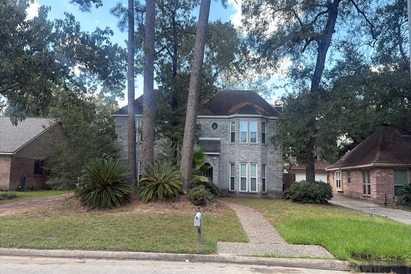 3427 Cave Springs Dr