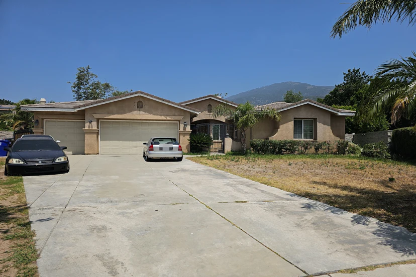 6650 Lynn Ct