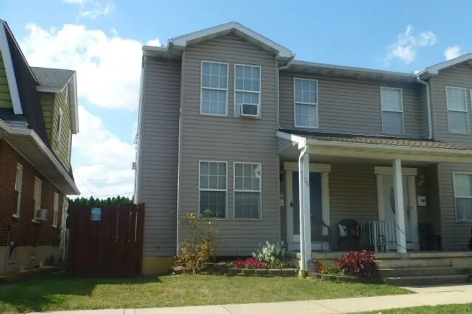 106 Woodside Avenue Reading, PA 19609, Berks County