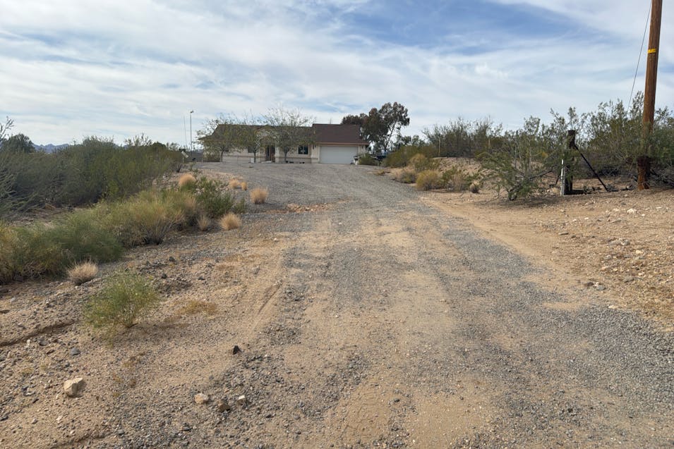 3661 N Avra Rd Golden Valley, AZ 86413, Mohave County