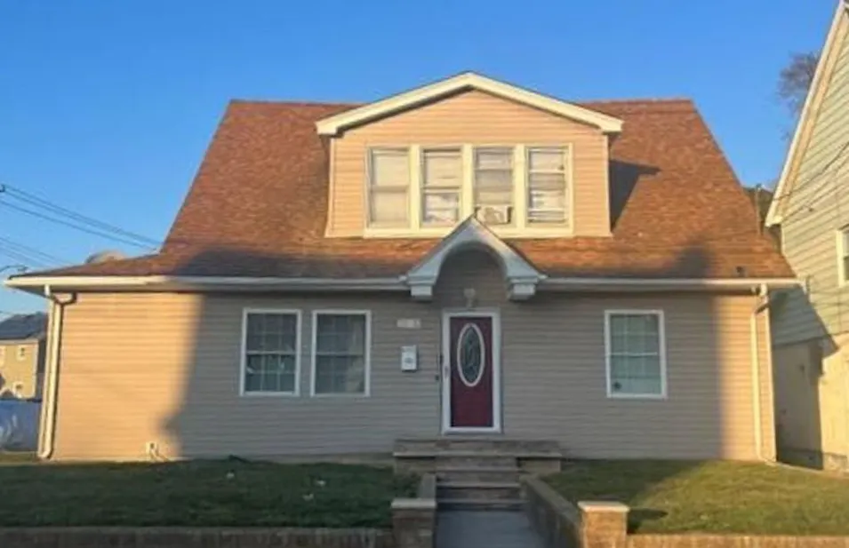 11003 Colfax Street Queens Village, NY 11429, Queens County