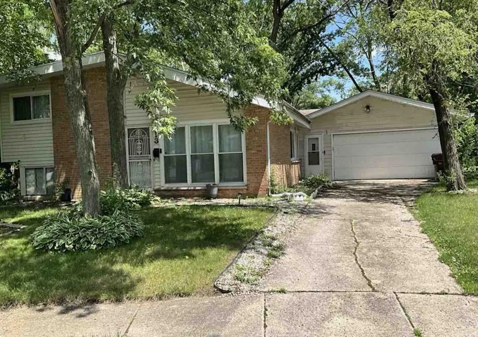13 Wilson Ct Park Forest, IL 60466, Cook County