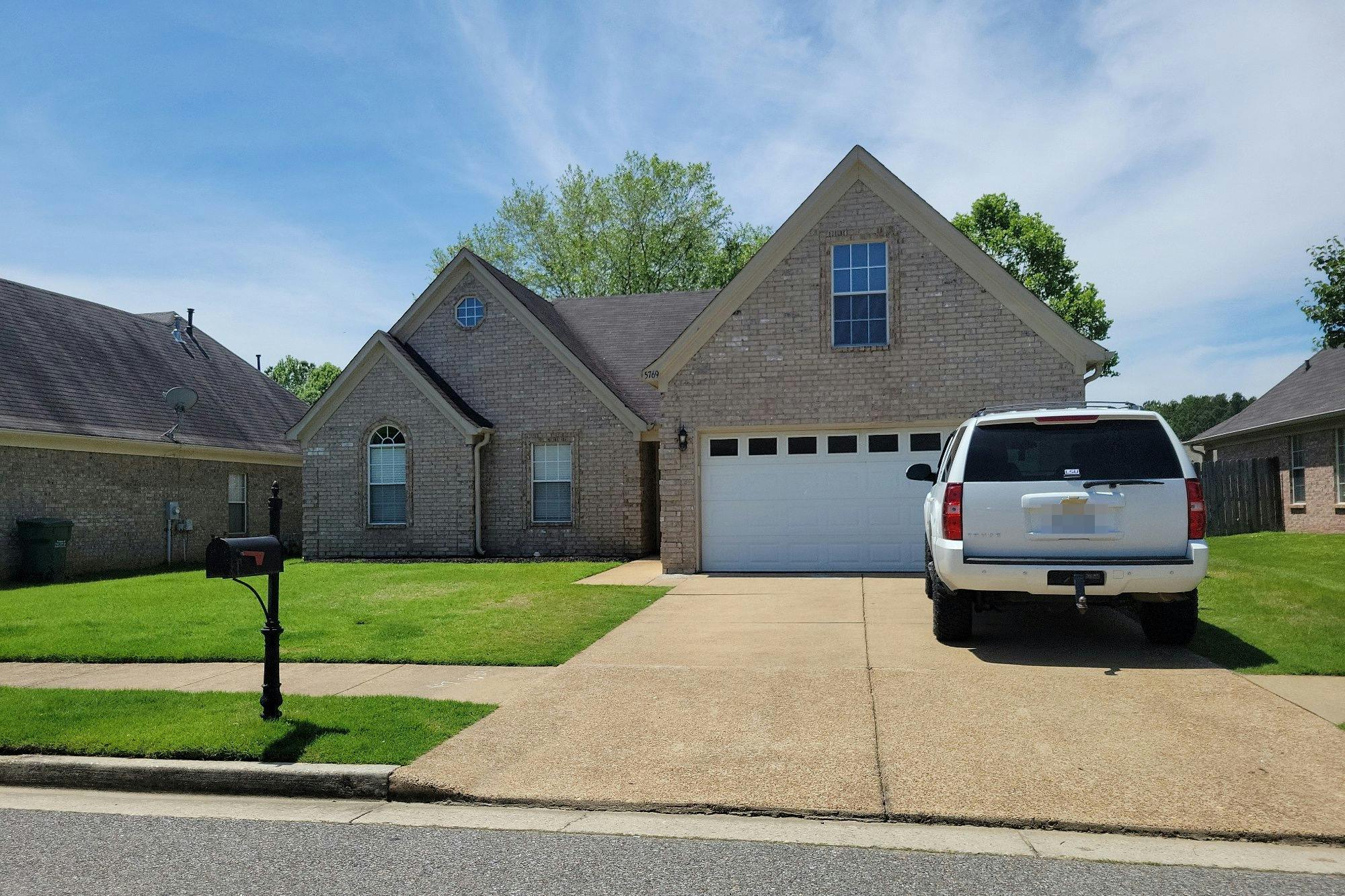 Lindsay Cv, Southaven, MS 38671