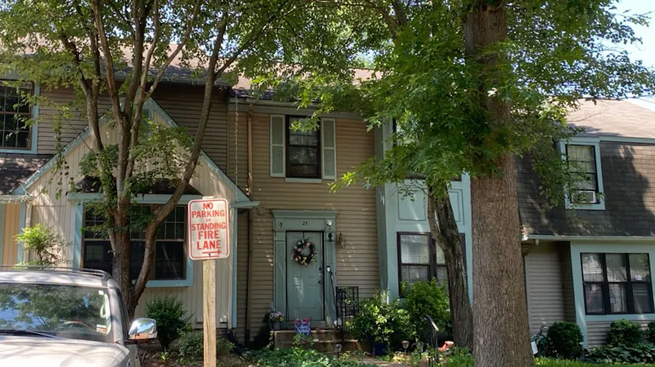 25 Nicholson Court Sterling, VA 20165, Loudoun County