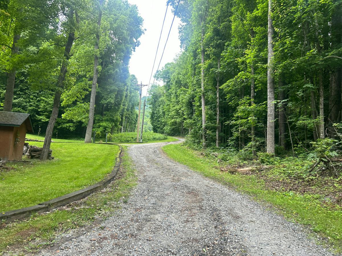 Sgt Pardue Cir, Zionville, NC 28698 #1