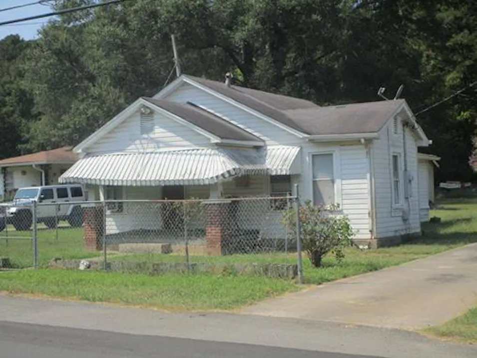 1304 Old Cave Spring Rd S Rome, GA 30161, Floyd County