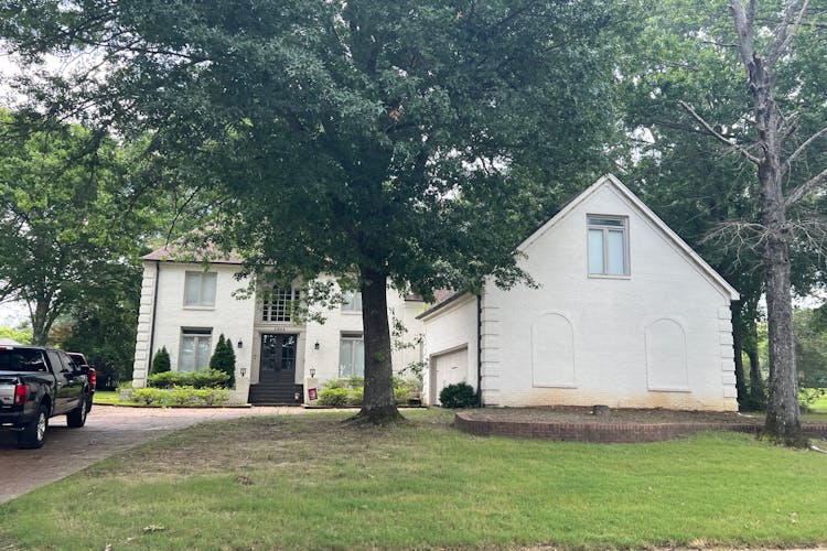 2864 Levee Oaks W Collierville, TN 38017-8985, Shelby County