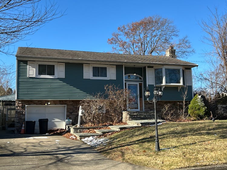 26 Bayberry Road Lake Ronkonkoma, NY 11779, Suffolk County