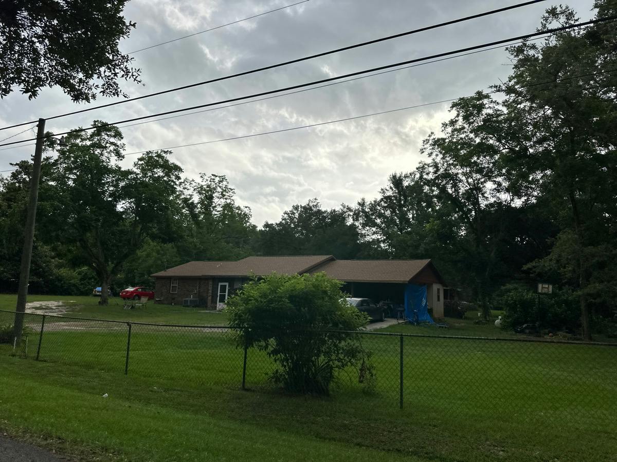 Oak Rd, Pass Christian, MS 39571