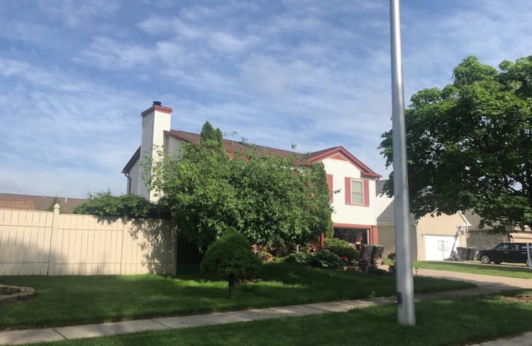 5390 Barbara Ave Trenton, MI 48183, Wayne County