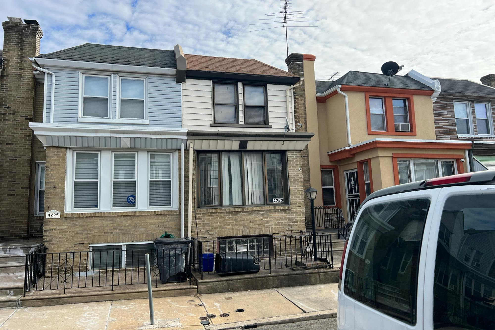 Neilson St, Philadelphia, PA 19124