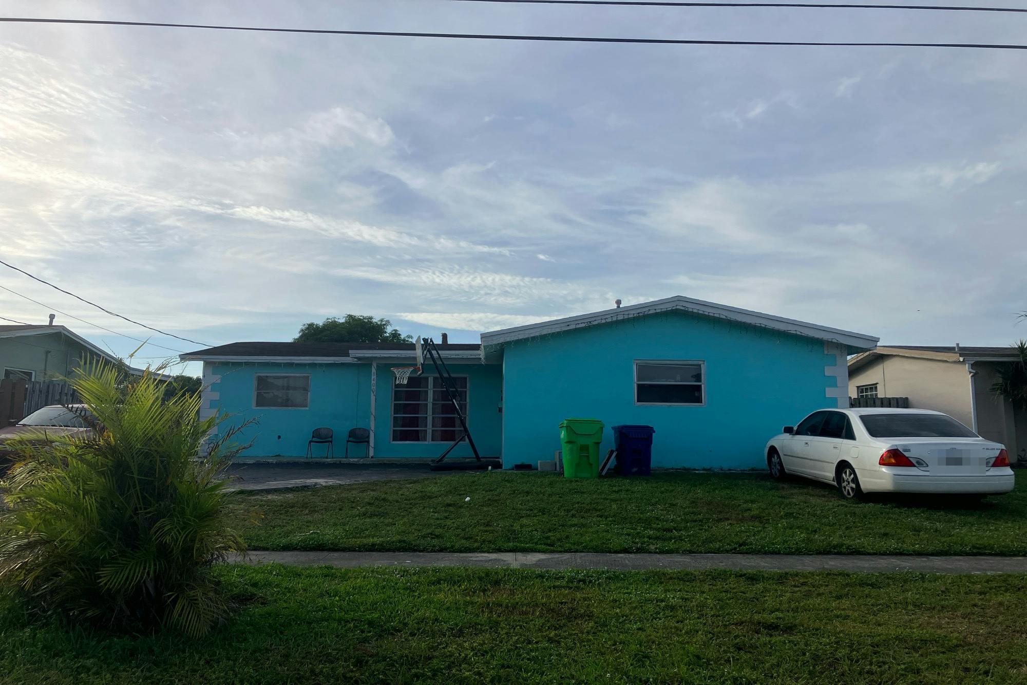 24th Pl, Sunrise, FL 33322