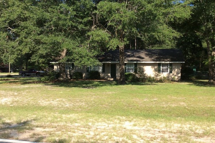 1252 Shrine Club Rd Jesup, GA 31545, Wayne County