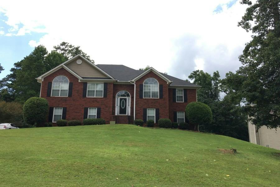 Jeffrey Dr, Ellenwood, GA 30294