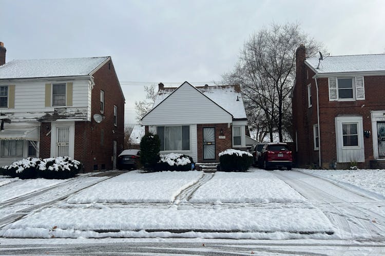 16598 Biltmore St Detroit, MI 48235, Wayne County