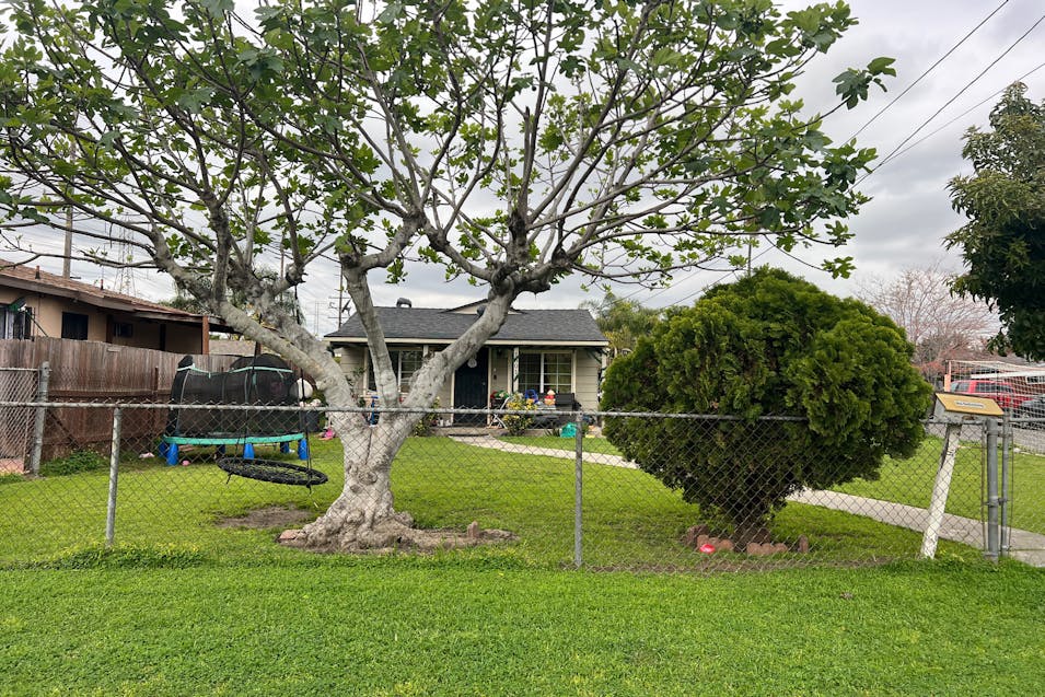 1601 South Acacia Avenue Compton, CA 90220, Los Angeles County