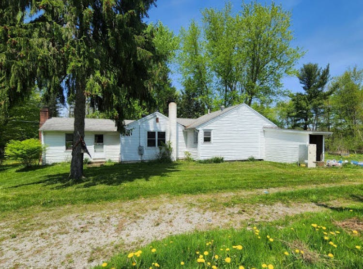 16055 Old State Rd, Middlefield, OH, 44062, USA
