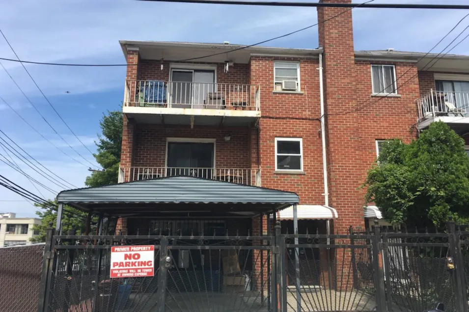 4401 Carpenter Ave Bronx, NY 10470, Bronx County