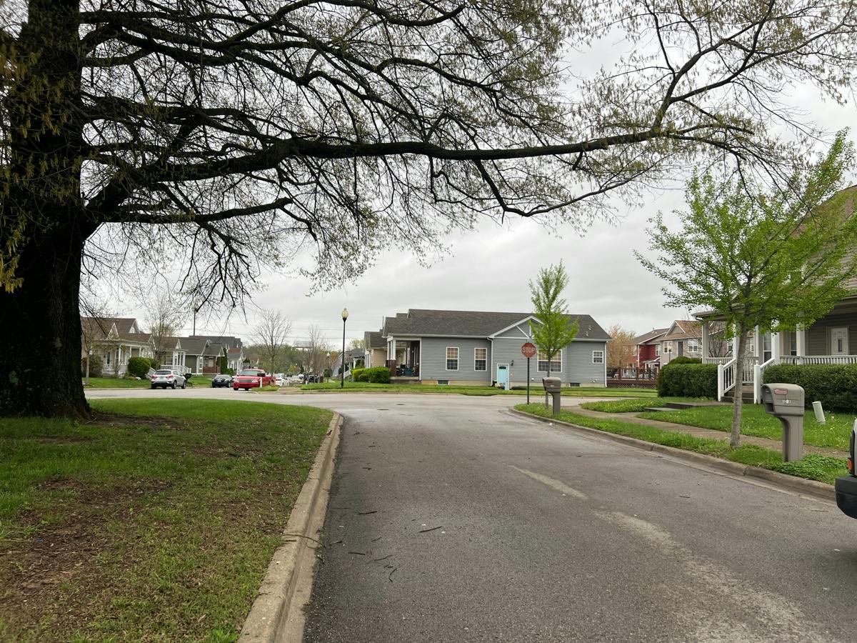 Mae Street Kidd Ct, Louisville, KY 40211 #1